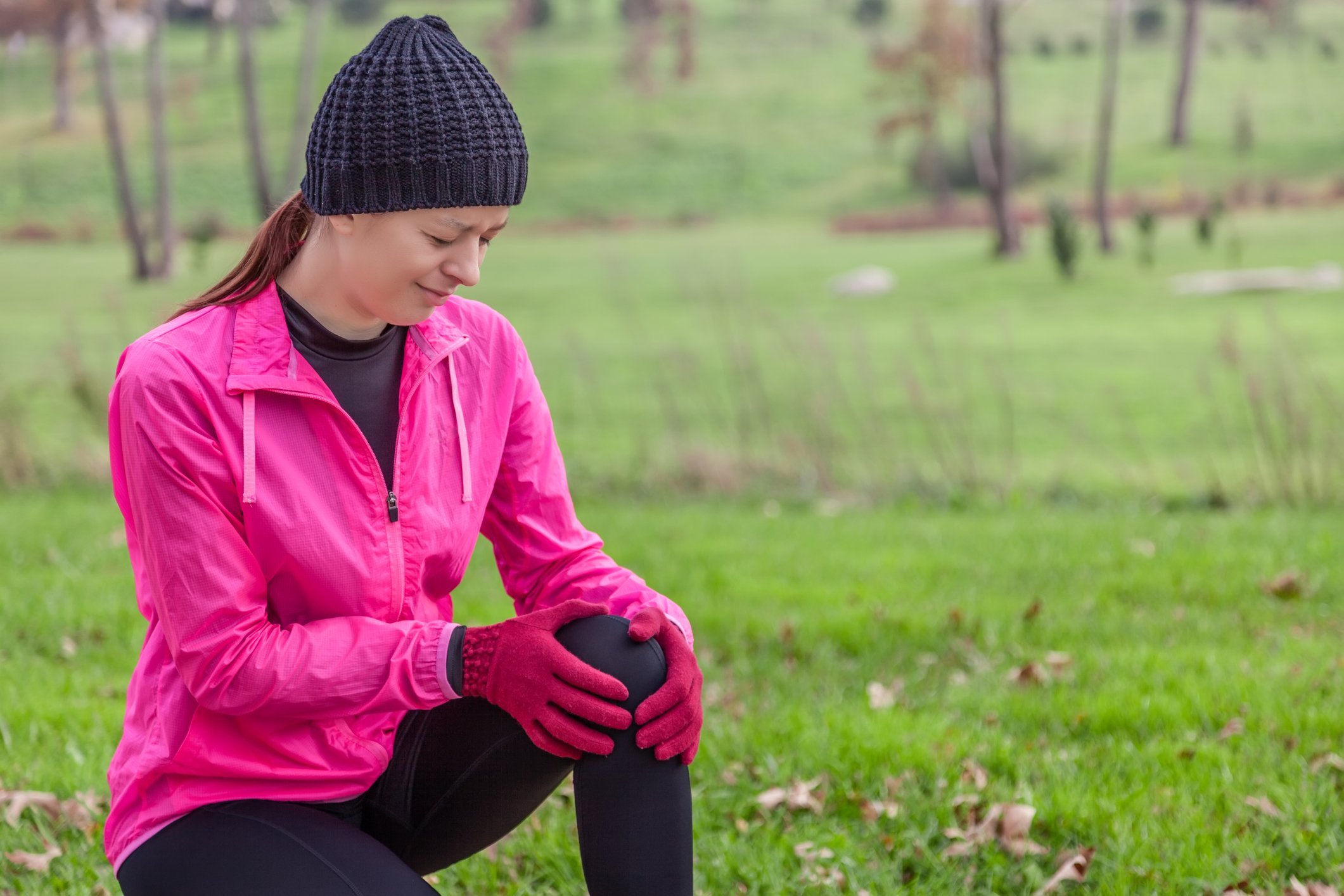 Changes in weather may have an affect on joint pain.